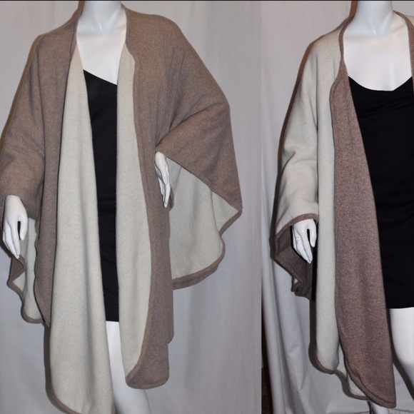 Guy Laroche Boutique Jackets & Blazers - Boho Chic Italian Reversible Sweater Wrap Cape